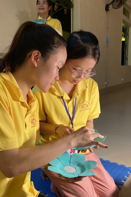 The 1st Retreat The path leading to right direction at Dong Cao Pagoda, Thanh Hoa
