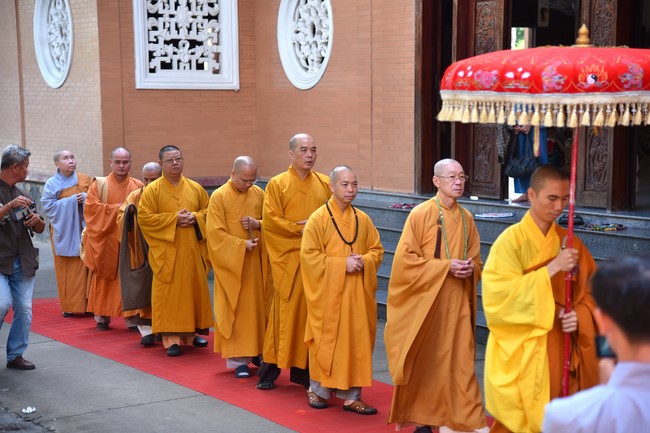 Permanent Director Board of Vietnam Buddhist Sangha visit Hoang Phap Pagoda