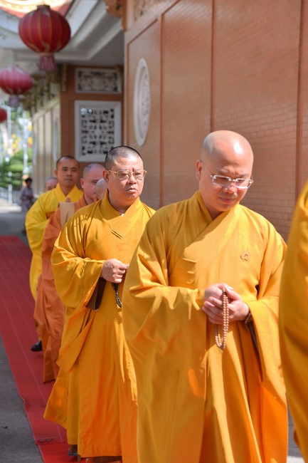 Permanent Director Board of Vietnam Buddhist Sangha visit Hoang Phap Pagoda