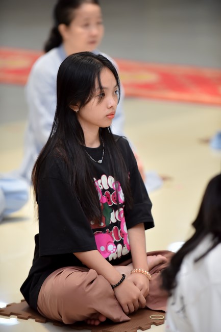 Permanent Director Board of Vietnam Buddhist Sangha visit Hoang Phap Pagoda