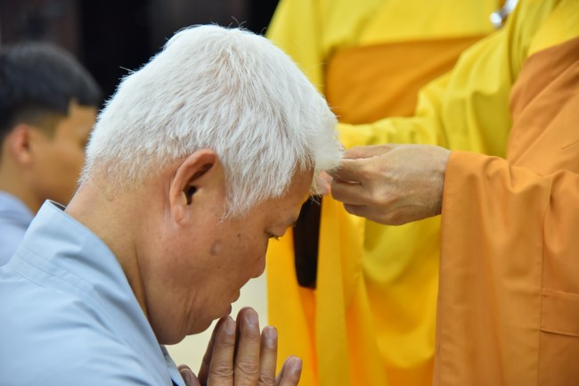 The Ordination Ceremony on June 10th, Year of the Cat