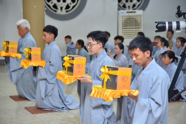 The Ordination Ceremony on June 10th, Year of the Cat