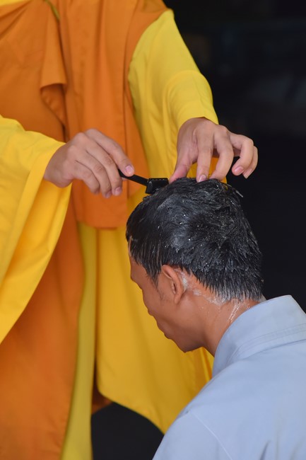 The Ordination Ceremony on June 10th, Year of the Cat
