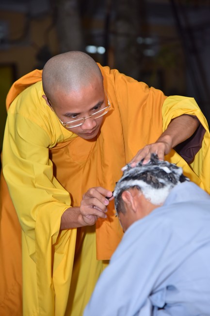 The Ordination Ceremony on June 10th, Year of the Cat