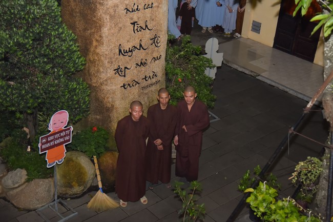 The Ordination Ceremony on June 10th, Year of the Cat