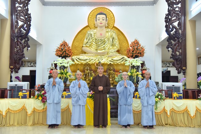 The Ordination Ceremony on June 10th, Year of the Cat