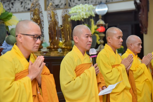 The Ordination Ceremony on June 10th, Year of the Cat