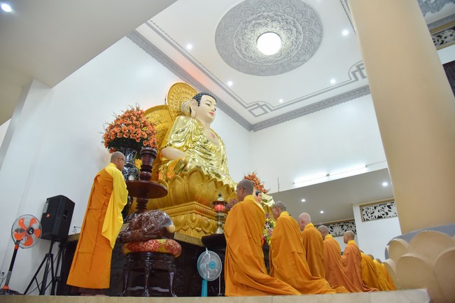 The Ordination Ceremony on June 10th, Year of the Cat