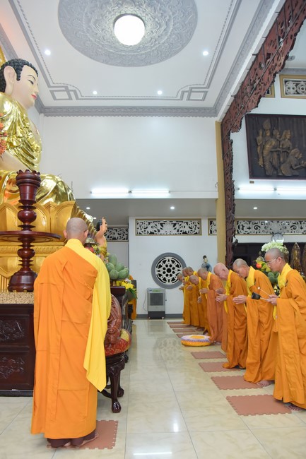 The Ordination Ceremony on June 10th, Year of the Cat