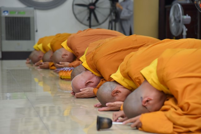 The Ordination Ceremony on June 10th, Year of the Cat