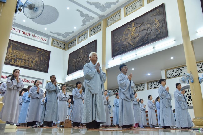 The Ordination Ceremony on June 10th, Year of the Cat