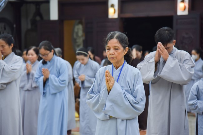 The Ordination Ceremony on June 10th, Year of the Cat