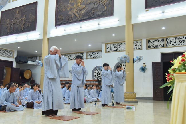 The Ordination Ceremony on June 10th, Year of the Cat