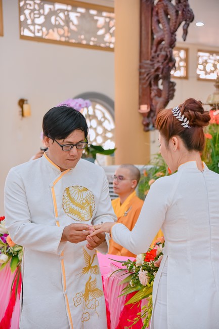 Wedding Ceremony at the pagoda