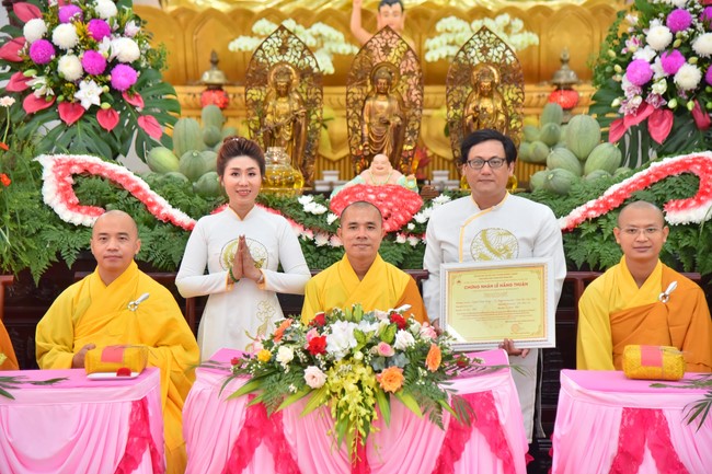 Wedding Ceremony at the pagoda