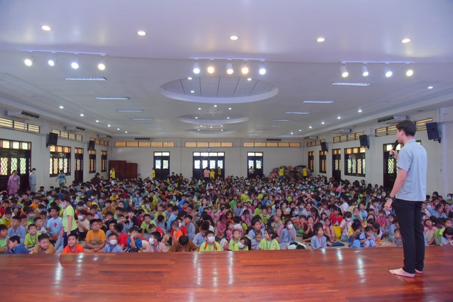 The 44th Kid Playground