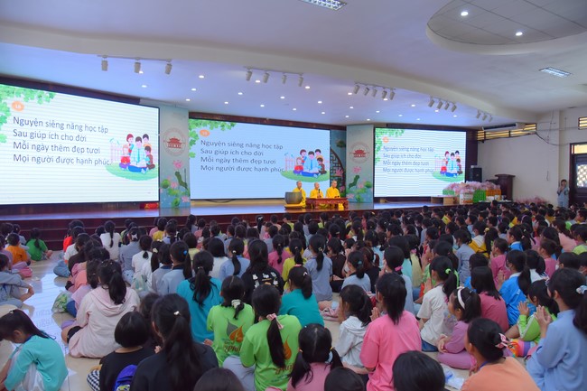 The 44th Kid Playground