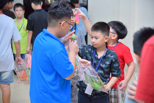 The 44th Kid Playground