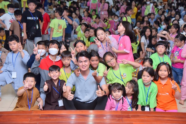 The 44th Kid Playground