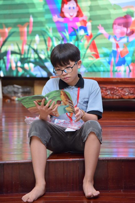 The 44th Kid Playground