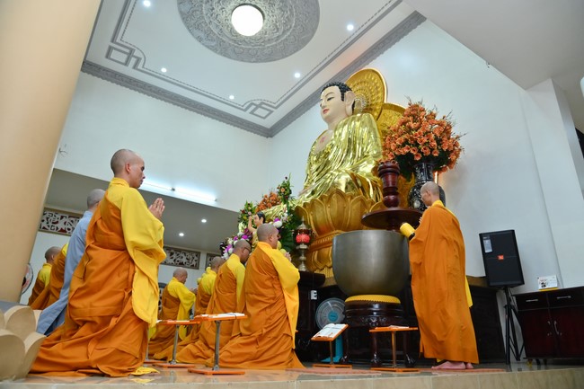 Repentance ceremony on June 14th, Year of the Cat