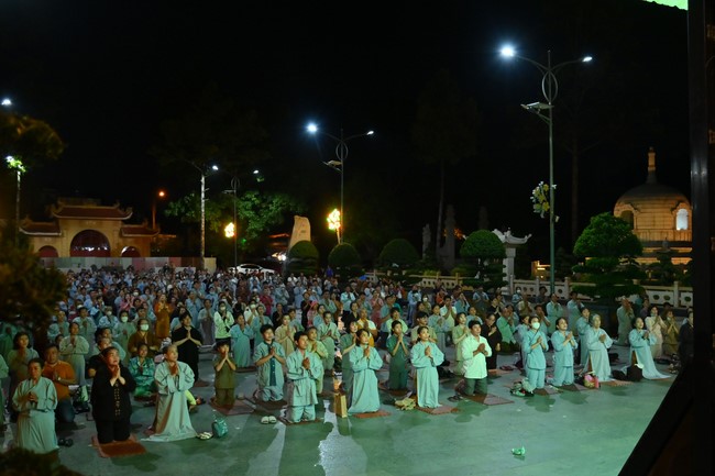 Repentance ceremony on June 14th, Year of the Cat