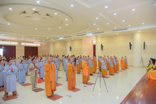 Virtue-wisdom Nikāya Retreat