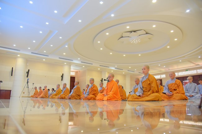 Virtue-wisdom Nikāya Retreat