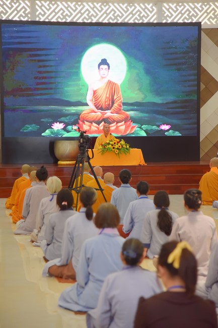 Virtue-wisdom Nikāya Retreat