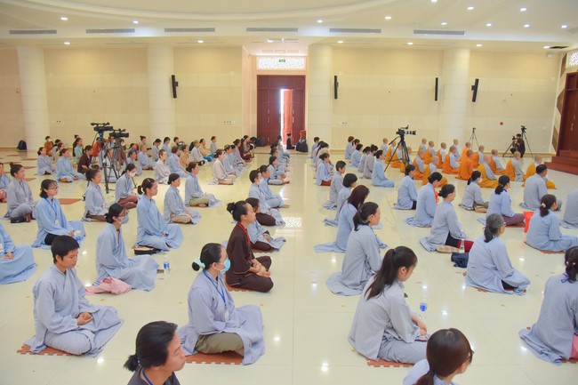 Virtue-wisdom Nikāya Retreat