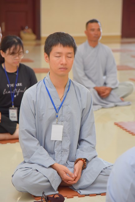 Virtue-wisdom Nikāya Retreat