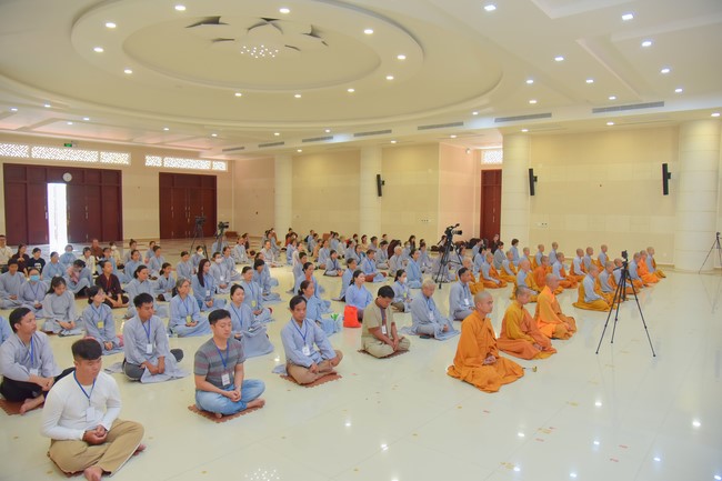 Virtue-wisdom Nikāya Retreat