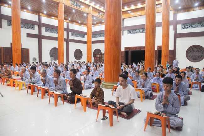 Repentance ceremony on May 14th, Year of the Cat at Giai Lam Temple – Ha Tinh