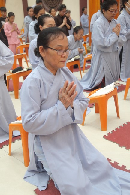 Repentance ceremony on May 14th, Year of the Cat at Giai Lam Temple – Ha Tinh
