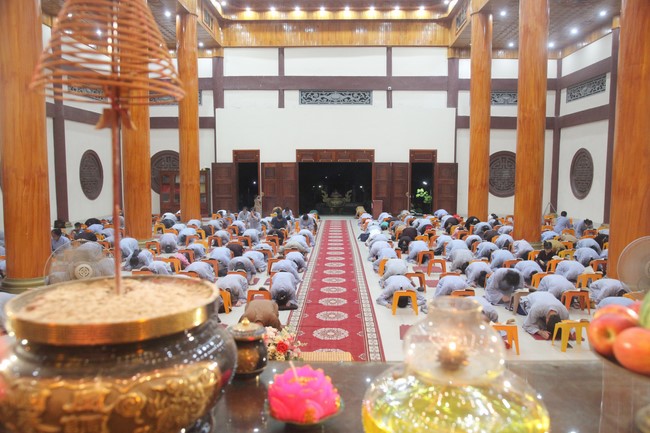 Repentance ceremony on May 14th, Year of the Cat at Giai Lam Temple – Ha Tinh