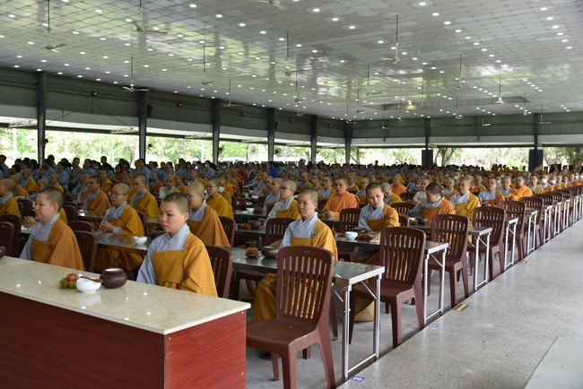 Offering rain-retreat Schools 2023 of the Charity Board