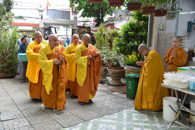 Offering rain-retreat Schools 2023 of the Charity Board