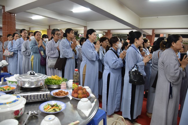 Offering rain-retreat Schools 2023 of the Charity Board