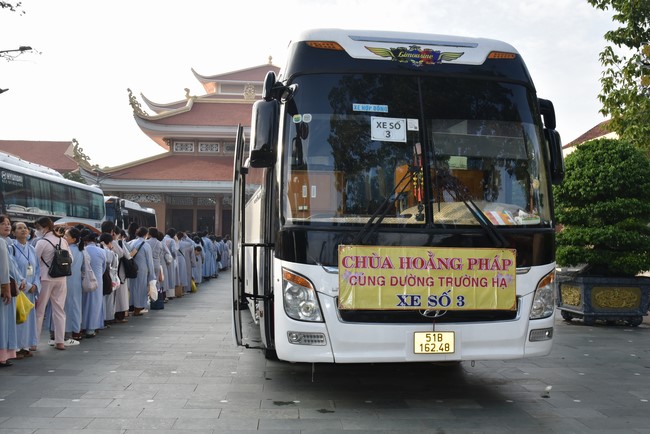 Offering rain-retreat Schools 2023 of the Charity Board