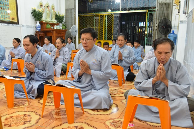Repentant Ceremony at Minh Chat ashram in Can Tho