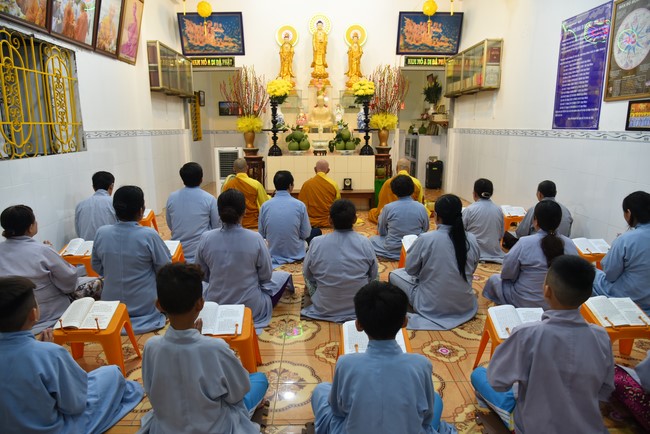 Repentant Ceremony at Minh Chat ashram in Can Tho