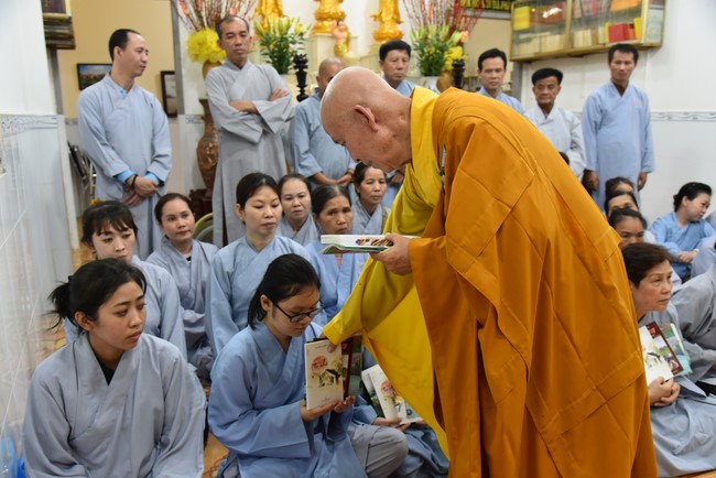 Repentant Ceremony at Minh Chat ashram in Can Tho