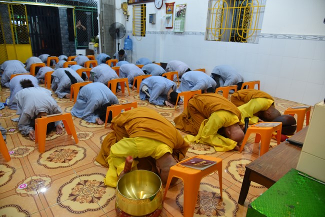Repentant Ceremony at Minh Chat ashram in Can Tho