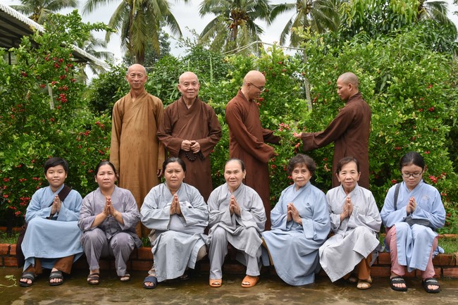 Offering to Three Jewel at Pagodas in the Western of the Charity Board