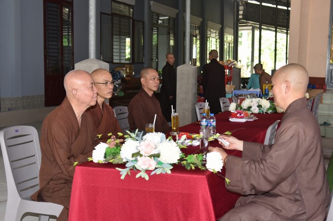 Offering to Three Jewel at Pagodas in the Western of the Charity Board