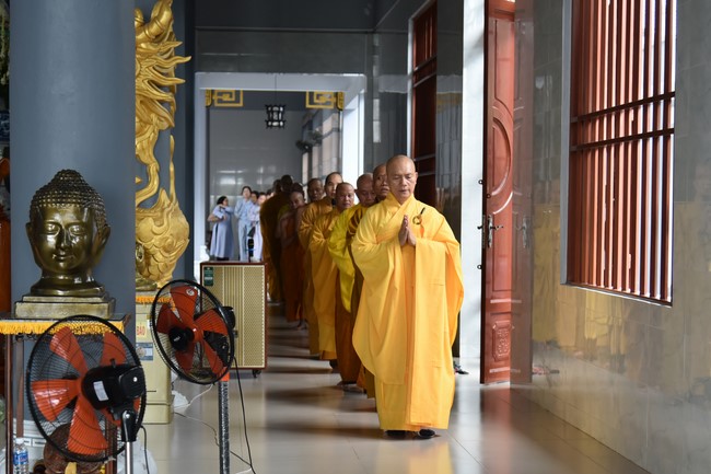 Offering to Three Jewel at Pagodas in the Western of the Charity Board
