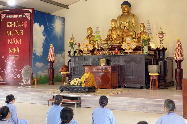 One - Day Practice at Dong Cao pagoda, Thanh Hoa