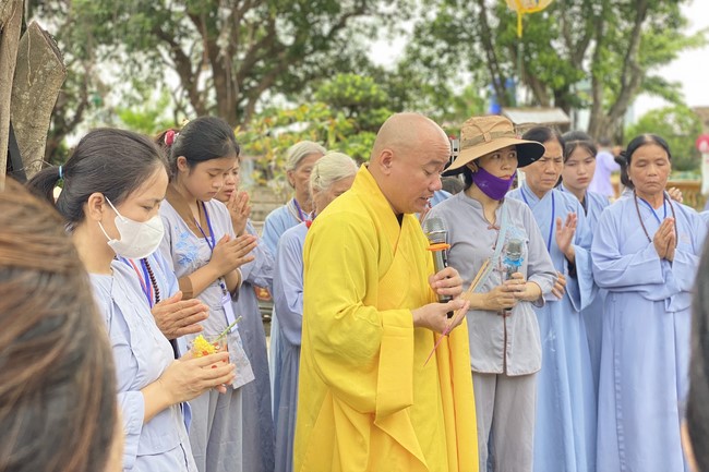 Chùa Đống Cao – Thanh Hóa: Khóa tu niệm Phật một ngày