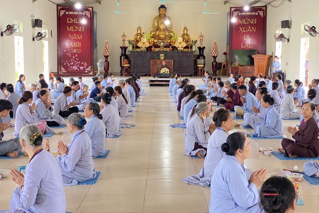 One - Day Practice at Dong Cao pagoda, Thanh Hoa