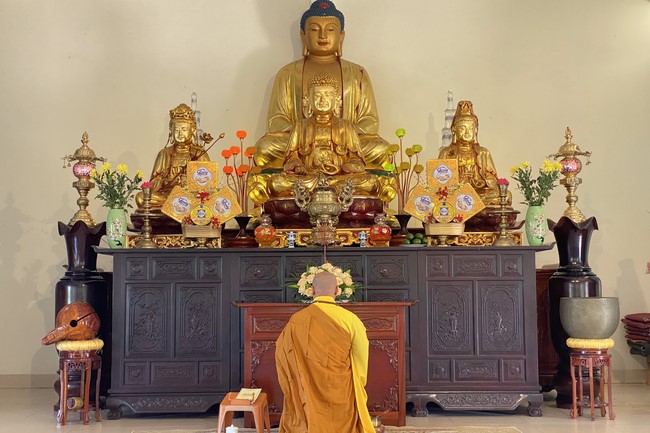One - Day Practice at Dong Cao pagoda, Thanh Hoa